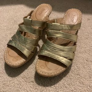 BORN metallic gold slide wedge sandals 9M